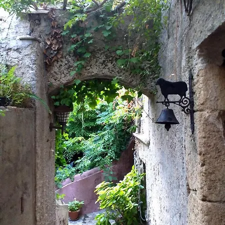 Palazzo Caracciolo * Gerace