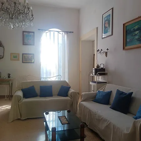 Palazzo Caracciolo Pensjonat 3*