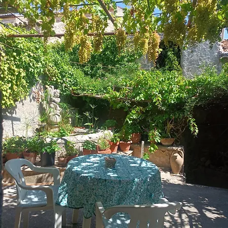 Pensión Palazzo Caracciolo Gerace