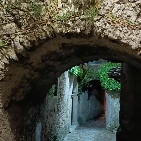 Palazzo Caracciolo Affittacamere 3*