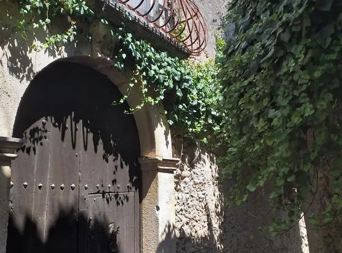 Palazzo Caracciolo 3* Gerace