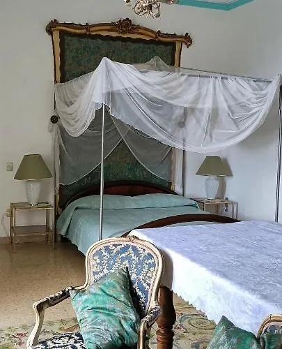 Maison d'hôtes Palazzo Caracciolo 3*