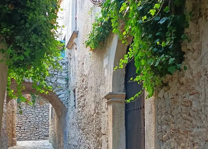 Palazzo Caracciolo Pensión